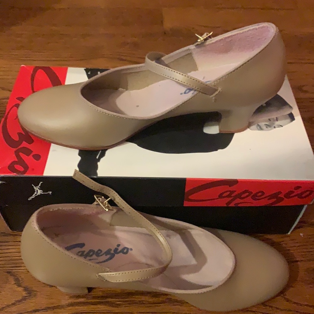 Capezio Tan Dance Shoes